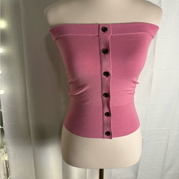 Merino Wool Pink Sleeveless Fitted Crop Top - Picture 1 of 10